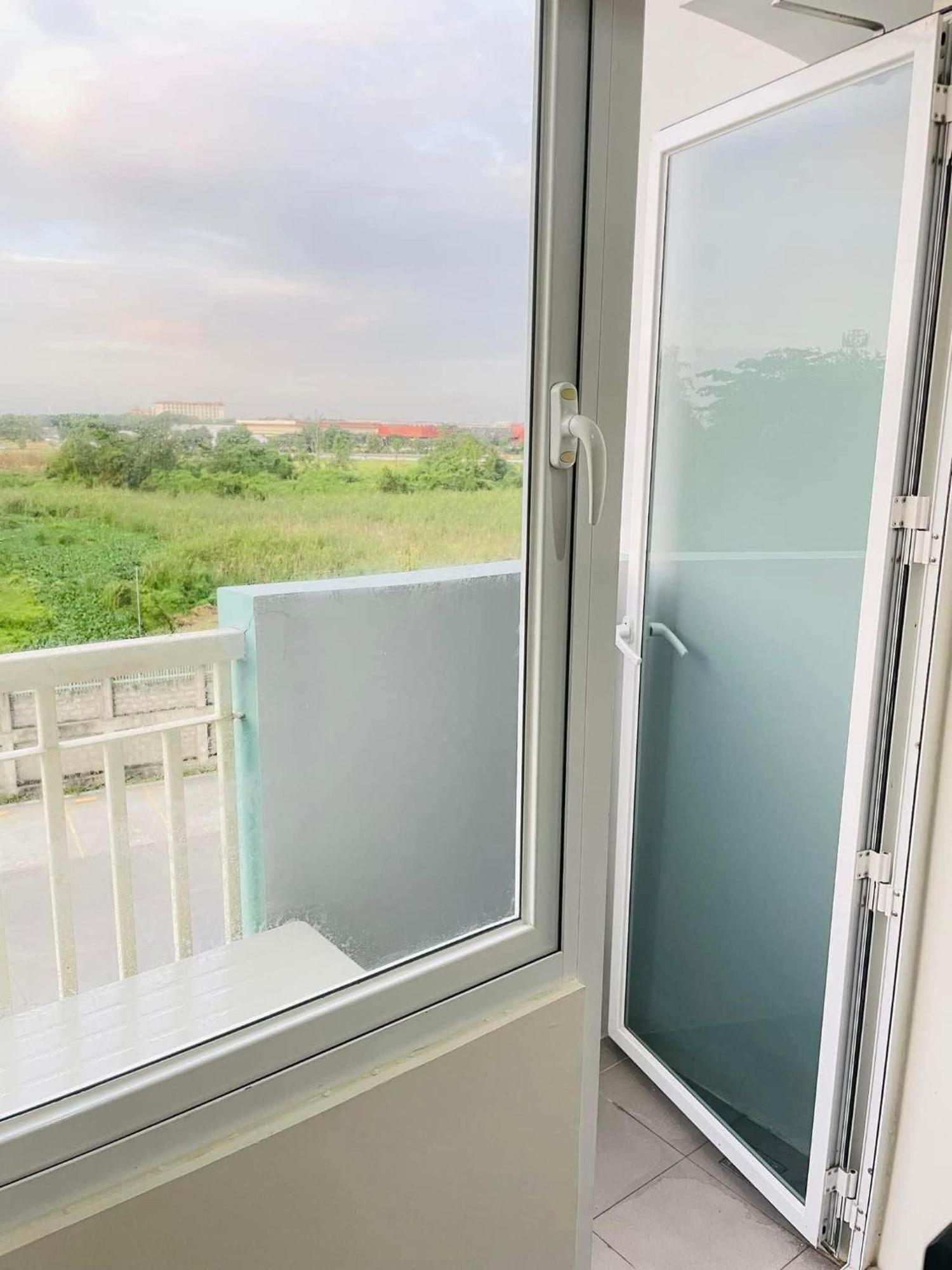 Cozy Condotel Field Residence Paranaque City Екстер'єр фото